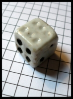 Dice : Dice - 6D - Large White Porcelain With Balck Pips Japan